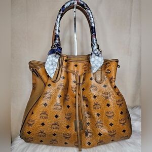 🔹️ MCM 🔹️VISETOS BUCKET/ HANDBAG (missing strap) ✨️🤎